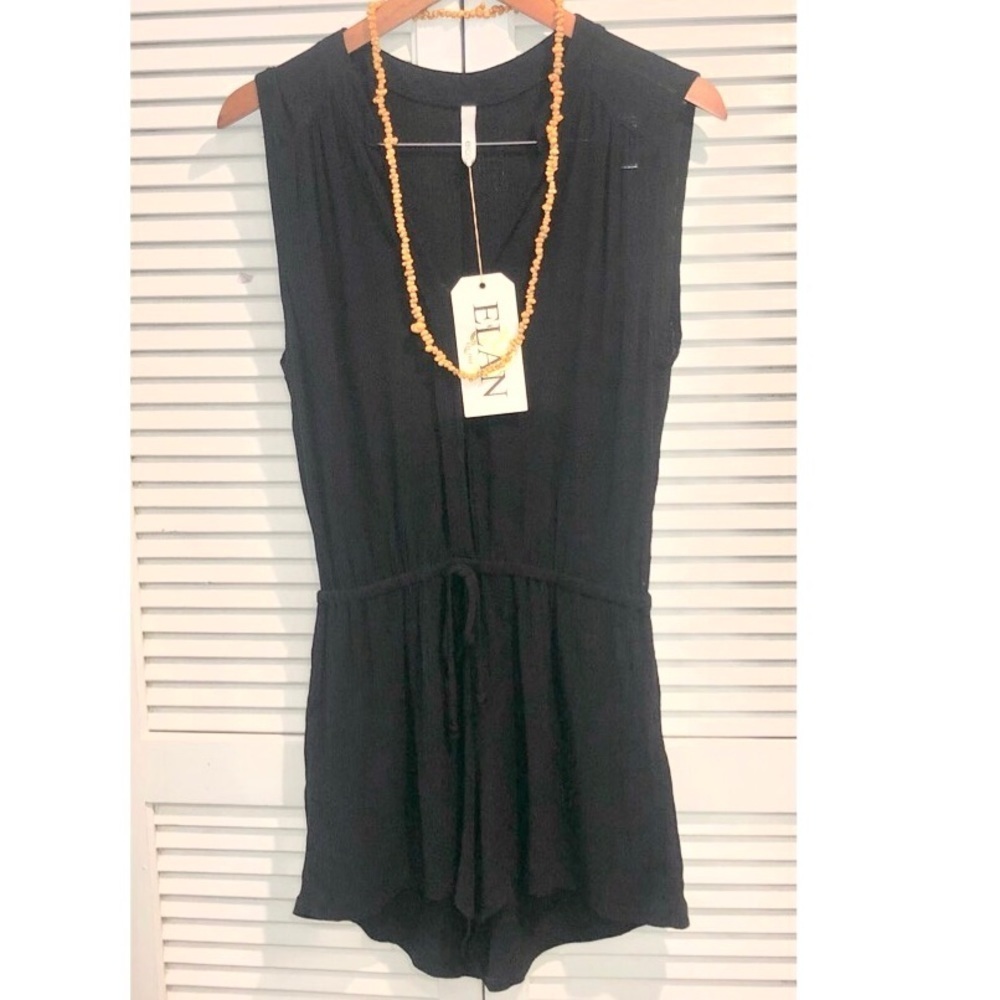 Elan Black romper V neck new with tags Large